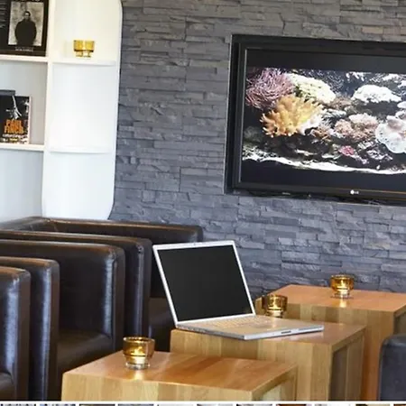 酒店 Hannover-lahe 3*