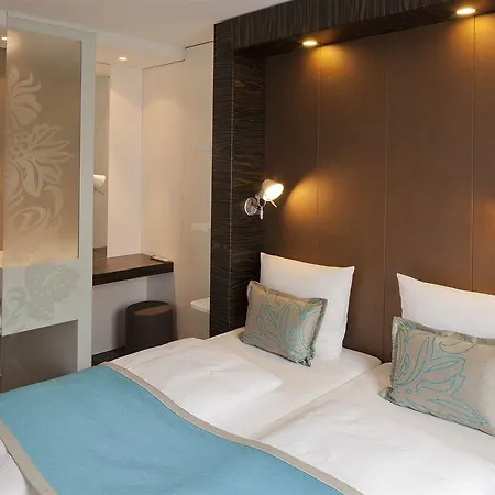 Hotel Hannover-lahe 3*