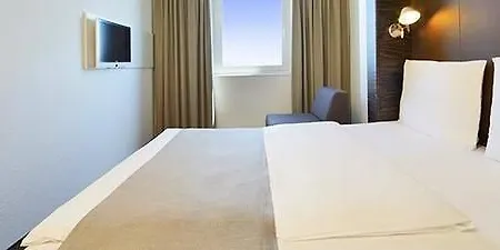 Hotel Hannover-lahe 3*