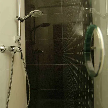 Hannover-lahe Hotel