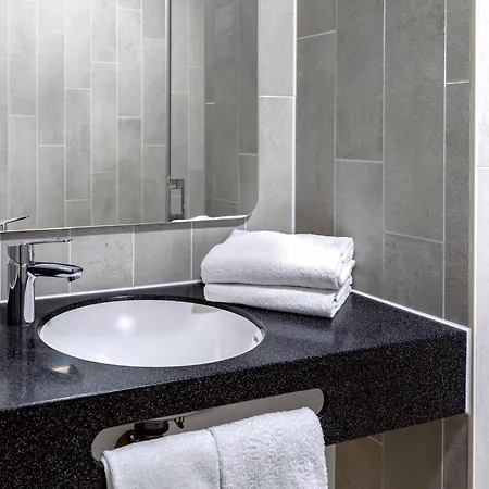 Hotel Hannover-lahe 3*