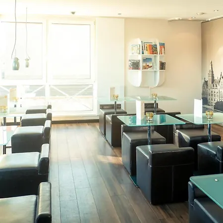 Hannover-lahe Hotel 3*